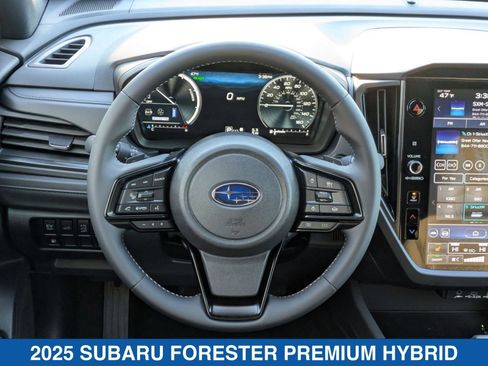 Certified 2025 Subaru Forester Premium image 15