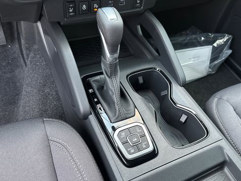 New 2026 Nissan Frontier SV w/ SV Convenience Package image 30