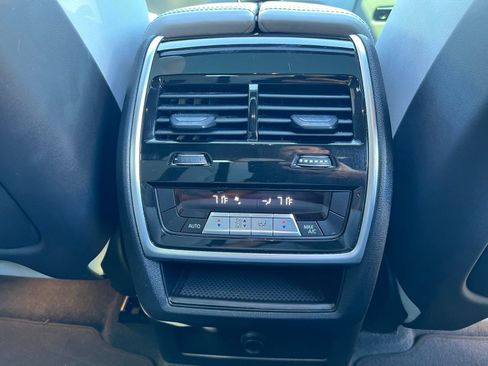 Used 2022 BMW X6 M image 56