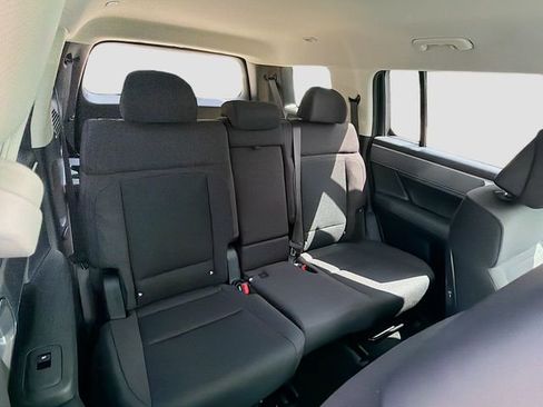 New 2026 Hyundai Santa Fe SE FWD image 25