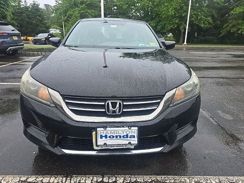 Used 2013 Honda Accord LX image 2