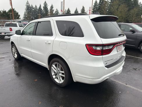 Used 2024 Dodge Durango GT image 3