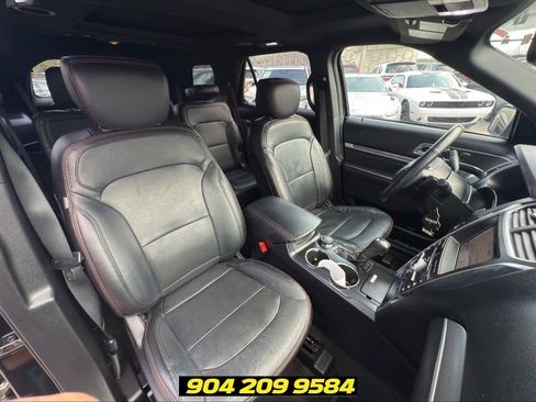 Used 2017 Ford Explorer Sport w/ Equipment Group 401A AWD/4WD image 40
