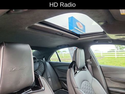 Used 2022 Cadillac CT4 V Blackwing w/ Carbon Fiber 1 Package RWD image 27