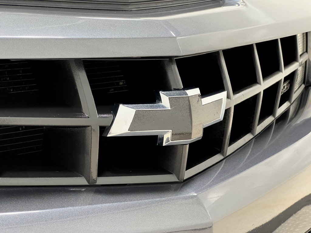 Used 2010 Chevrolet Camaro SS w/ RS Package RWD image 36