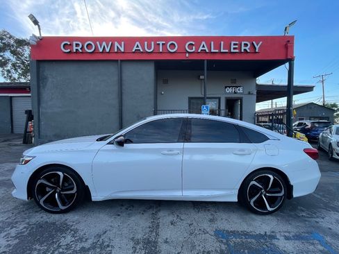 Used 2022 Honda Accord Sport image 6