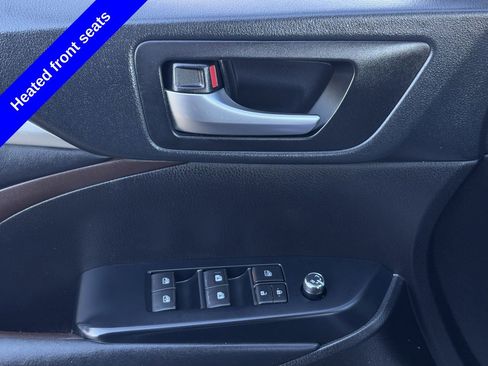 Used 2019 Toyota Highlander XLE image 26