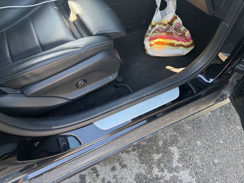 Used 2020 Mercedes-Benz GLC 300 4MATIC image 84