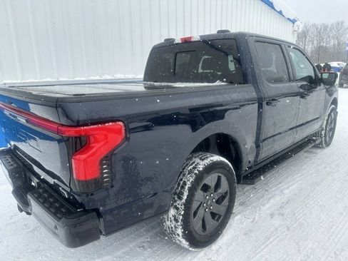 Used 2024 Ford F150 Lightning Lariat image 7