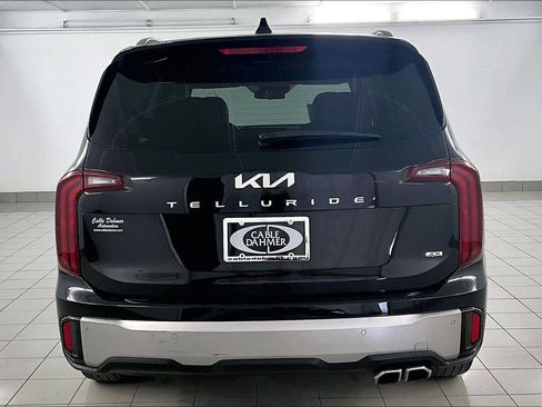 Used 2025 Kia Telluride S image 6