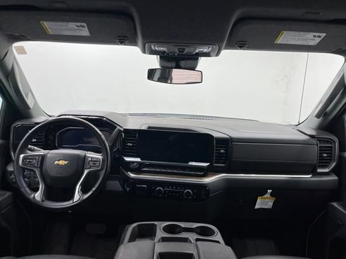 Used 2025 Chevrolet Silverado 1500 LT w/ Safety Package AWD/4WD image 19