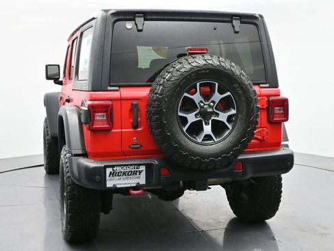 Used 2018 Jeep Wrangler Unlimited Rubicon w/ Dual Top Group AWD/4WD image 6