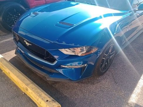 Used 2018 Ford Mustang GT image 4