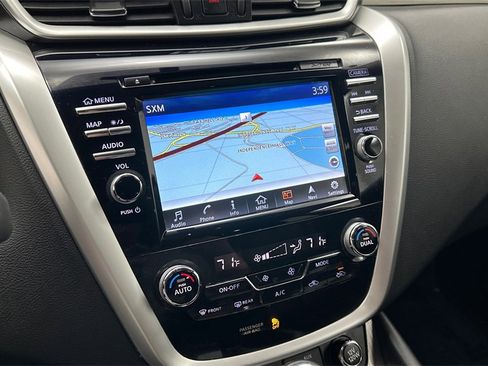 Used 2018 Nissan Murano SL image 11