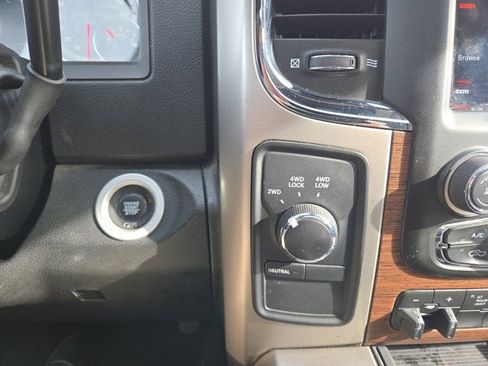 Used 2018 RAM 3500 Laramie w/ Snow Chief Group AWD/4WD image 20