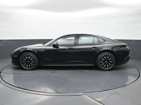 Certified 2025 Porsche Panamera 4 AWD/4WD image 2