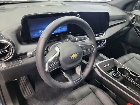 Certified 2026 Chevrolet Equinox LT w/ Convenience Package II AWD/4WD image 12