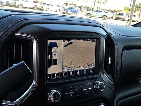 Used 2020 GMC Sierra 1500 AT4 w/ AT4 Premium Package AWD/4WD image 16