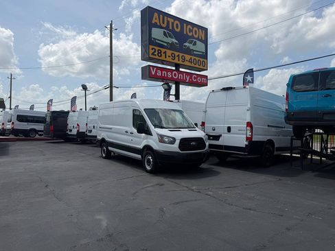 Used 2019 Ford Transit 350 148 Medium Roof RWD image 24