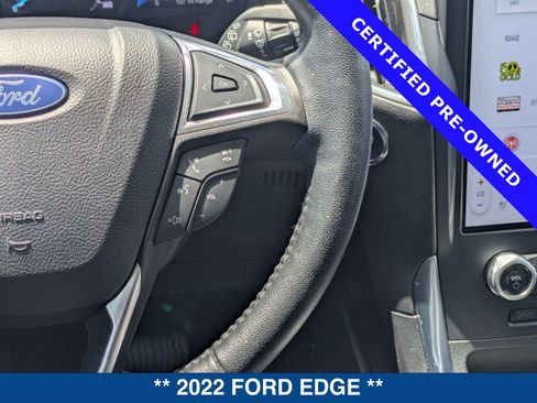 Certified 2022 Ford Edge Titanium AWD/4WD image 25