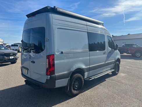 Used 2024 Mercedes-Benz Sprinter 144 Cargo image 7