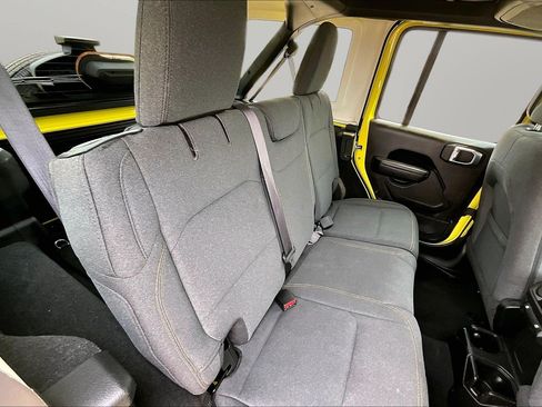 Used 2024 Jeep Wrangler Unlimited Sport AWD/4WD image 16
