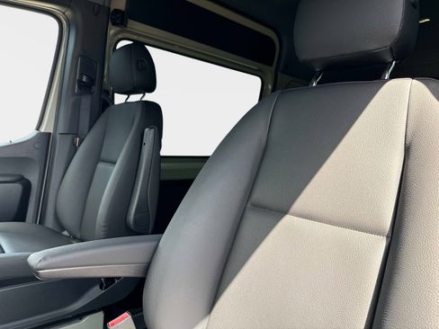 New 2026 Mercedes-Benz Sprinter 2500 image 16