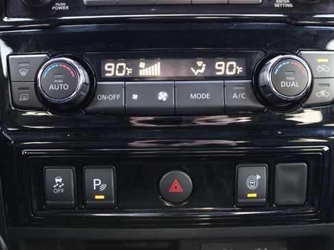 Certified 2021 Nissan Titan PRO-4X image 20