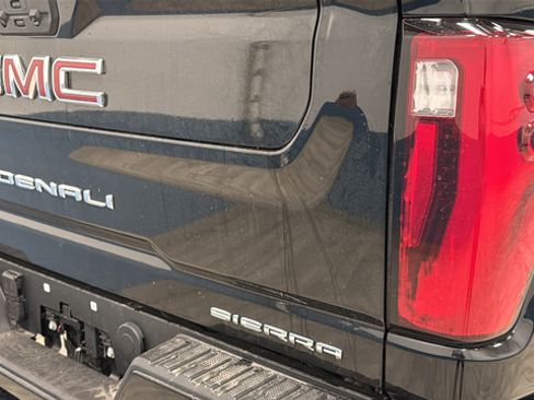 Used 2025 GMC Sierra 2500 Denali AWD/4WD image 41