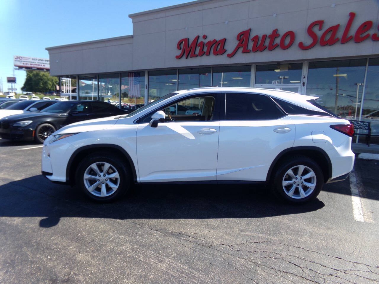 Used 2016 Lexus RX 350 AWD w/ Premium Package image 2