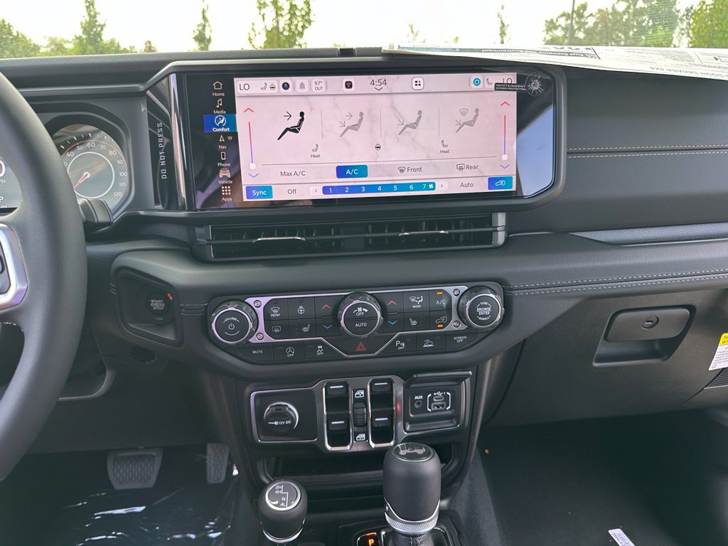New 2026 Jeep Wrangler Unlimited Sahara AWD/4WD image 27