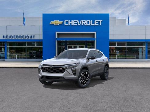 New 2026 Chevrolet Trax RS w/ Driver Confidence Package FWD image 8