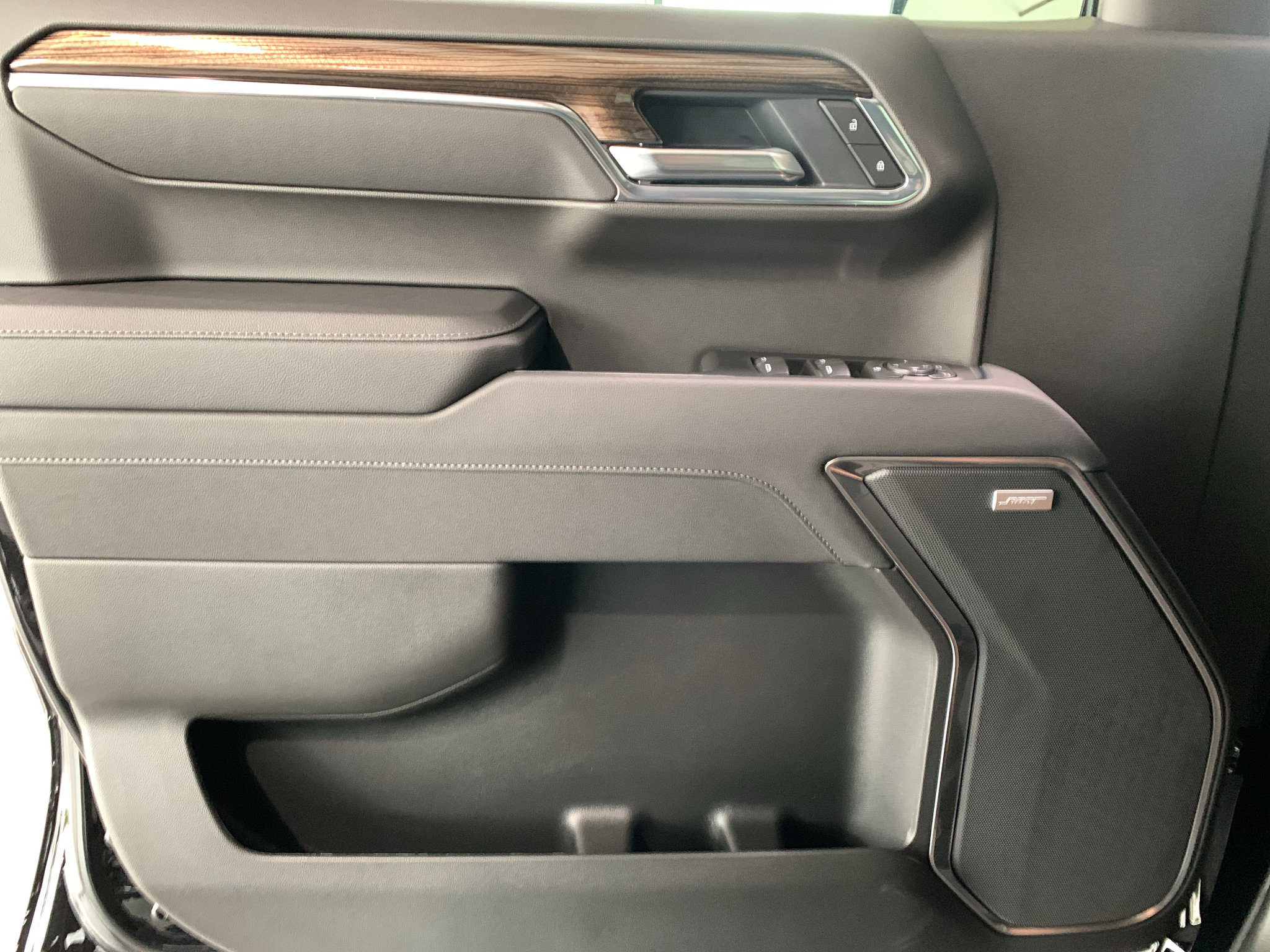 New 2026 Chevrolet Silverado 1500 RST w/ Safety Package AWD/4WD image 36