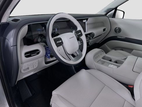 New 2026 Hyundai Palisade Calligraphy image 9