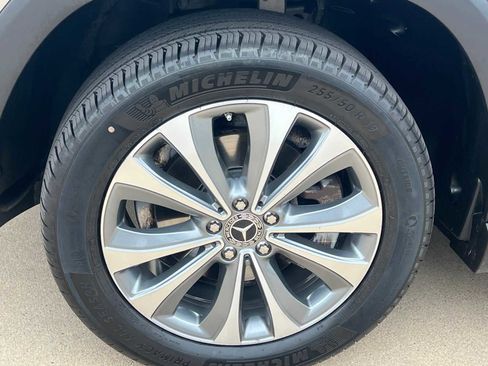 Certified 2021 Mercedes-Benz GLE 350 4MATIC image 9