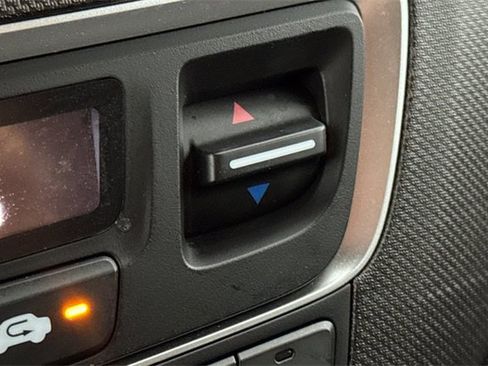 Used 2022 Honda Passport TrailSport image 30