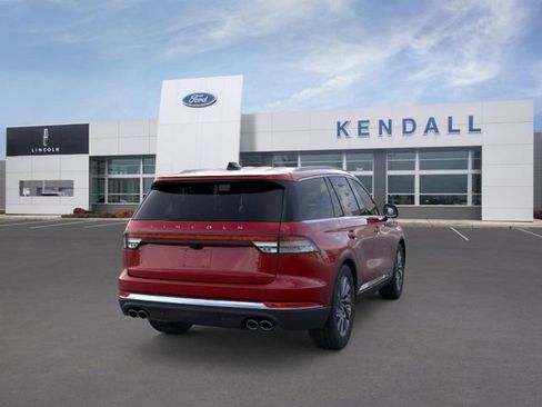 New 2026 Lincoln Aviator AWD image 8