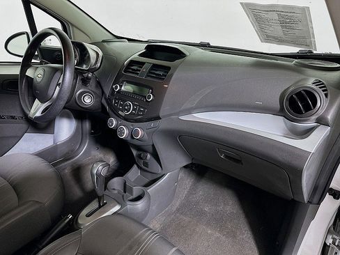 Used 2015 Chevrolet Spark LS FWD image 27