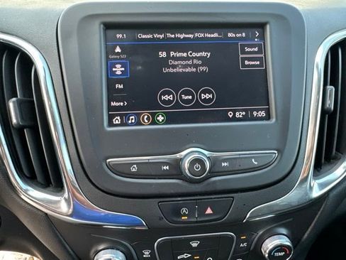 Used 2022 Chevrolet Equinox LT FWD image 16