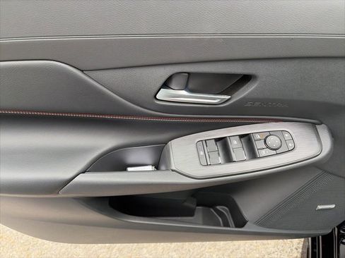 New 2026 Nissan Sentra SR w/ SR Premium Package image 17