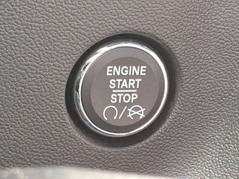 Used 2008 Dodge Challenger SRT8 image 23