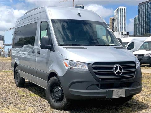 New 2025 Mercedes-Benz Sprinter 2500 image 2