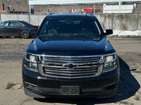 Used 2018 Chevrolet Tahoe LT w/ LT Midnight Edition image 2