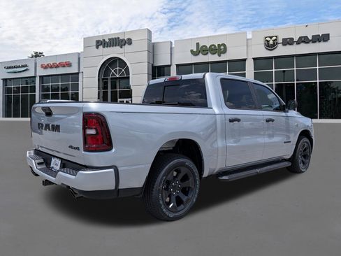New 2026 RAM 1500 Express AWD/4WD image 3