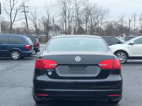Used 2012 Volkswagen Jetta S 4dr Sedan 6A image 5