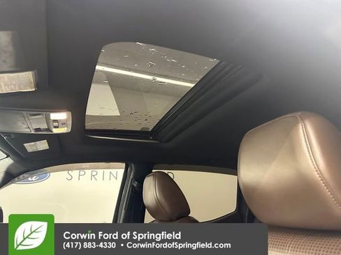 Used 2016 Toyota Tacoma Limited image 21