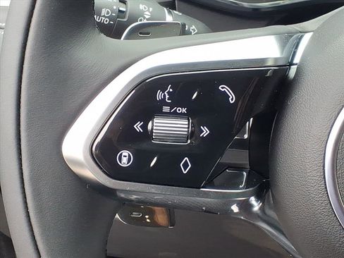 New 2026 Jaguar F-PACE R-Dynamic S image 16