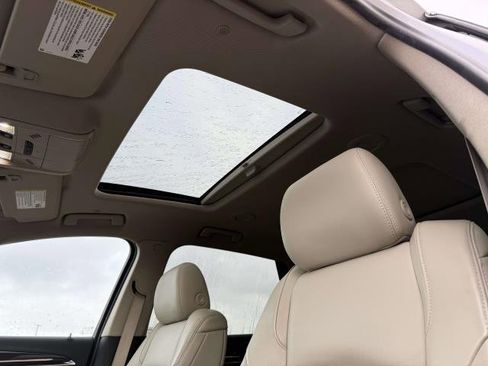 Used 2021 Buick Enclave Essence w/ Sport Touring Edition image 13