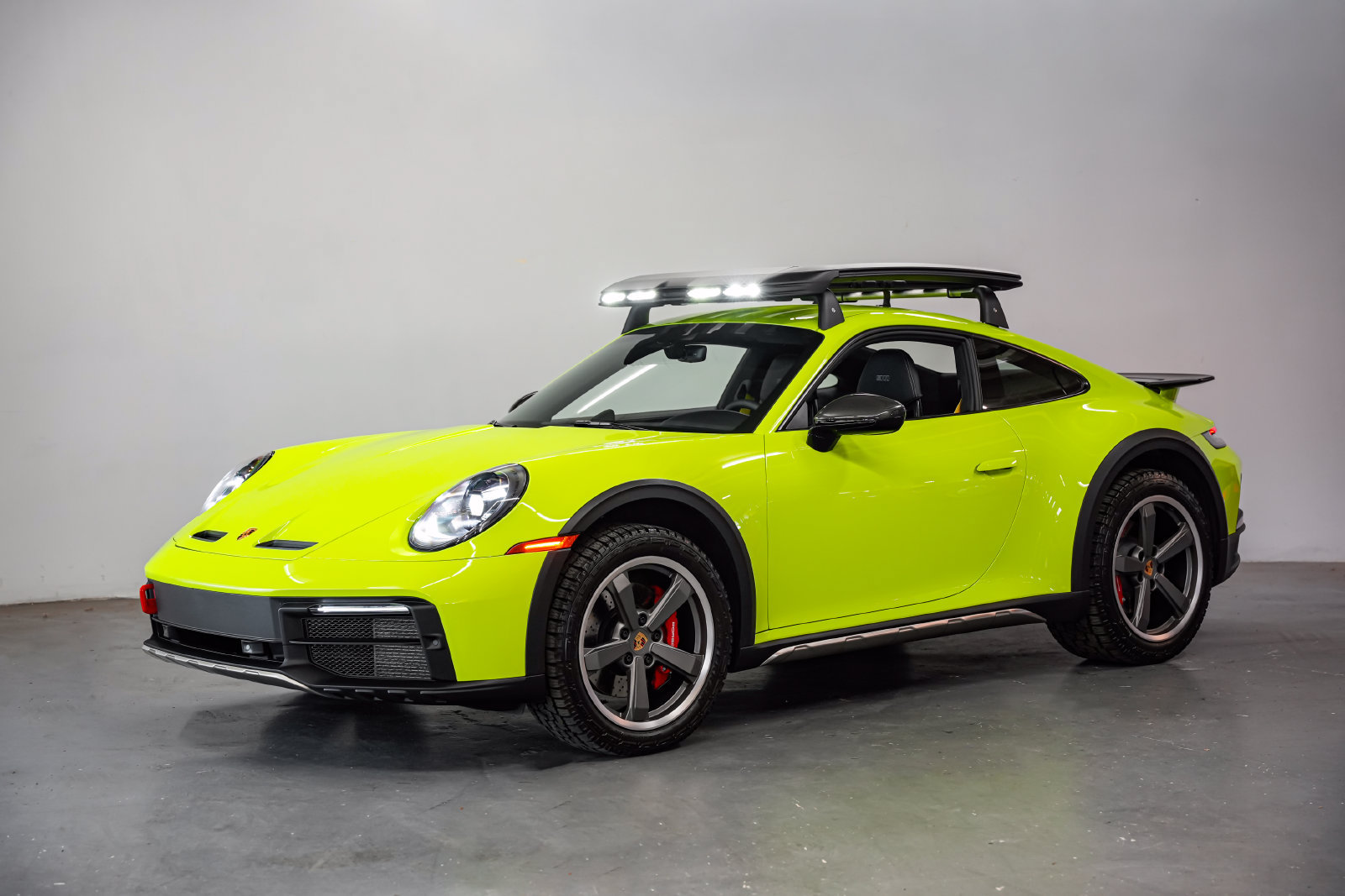 Used 2024 Porsche 911 Dakar AWD/4WD image 6