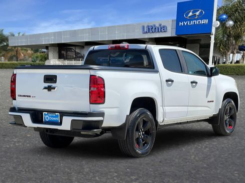 Used 2020 Chevrolet Colorado LT w/ Redline Special Edition RWD image 3
